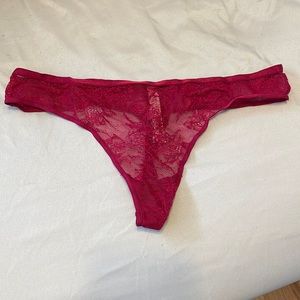 NWOT Victorias Secret lace thong